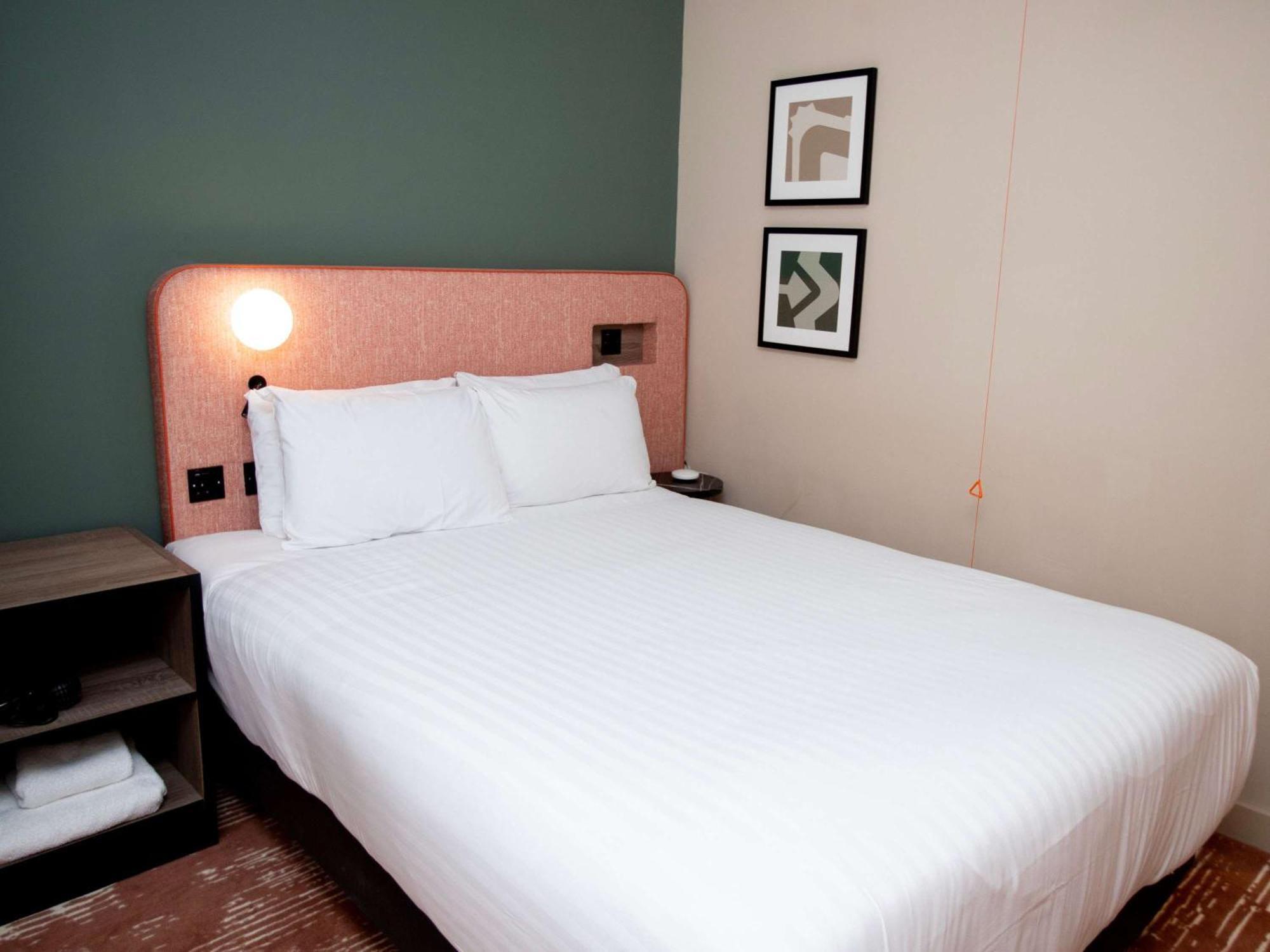 Hotel Mercure Thurrock Stifford Hall 3*