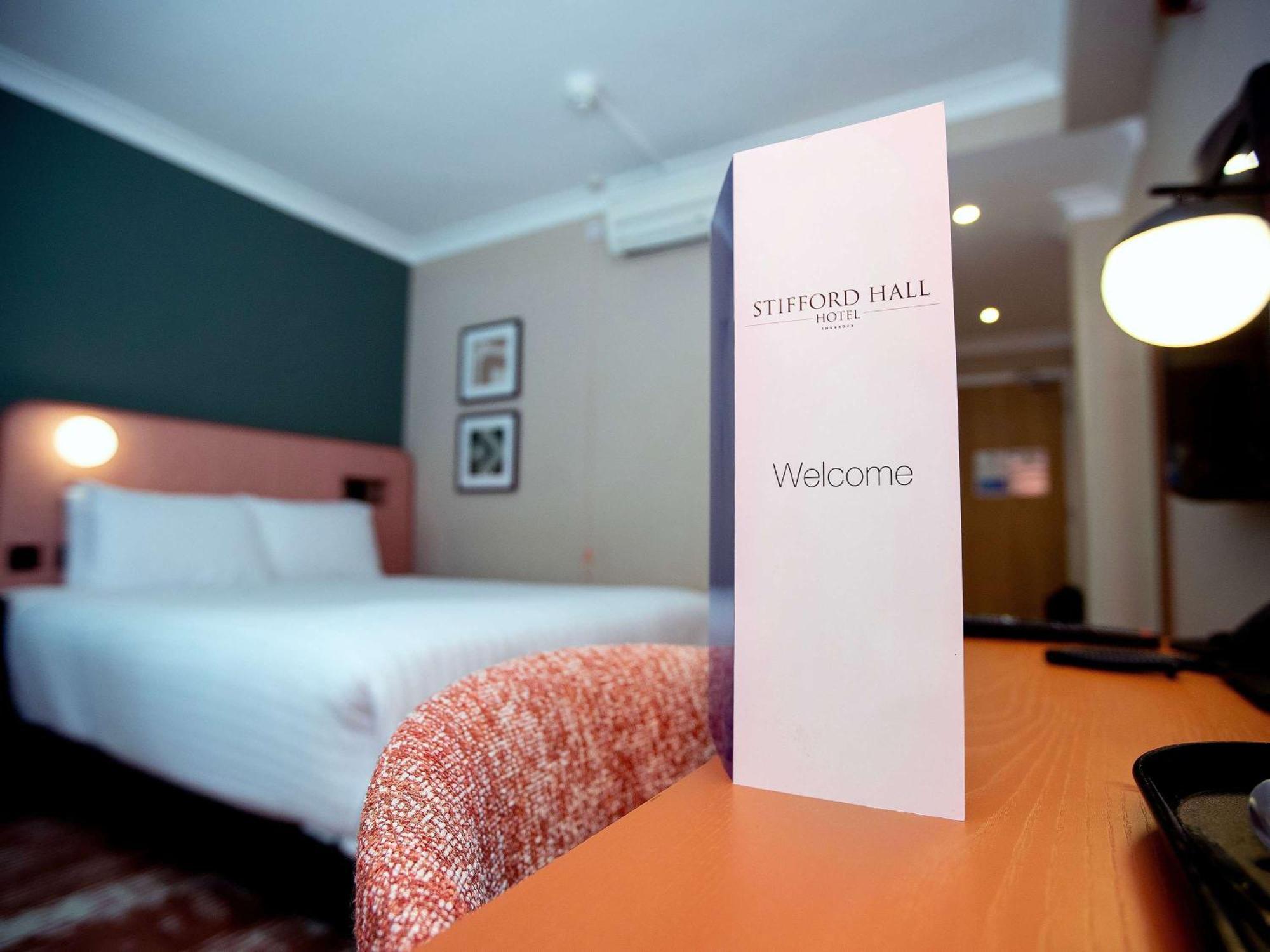 Mercure Thurrock Stifford Hall 3*