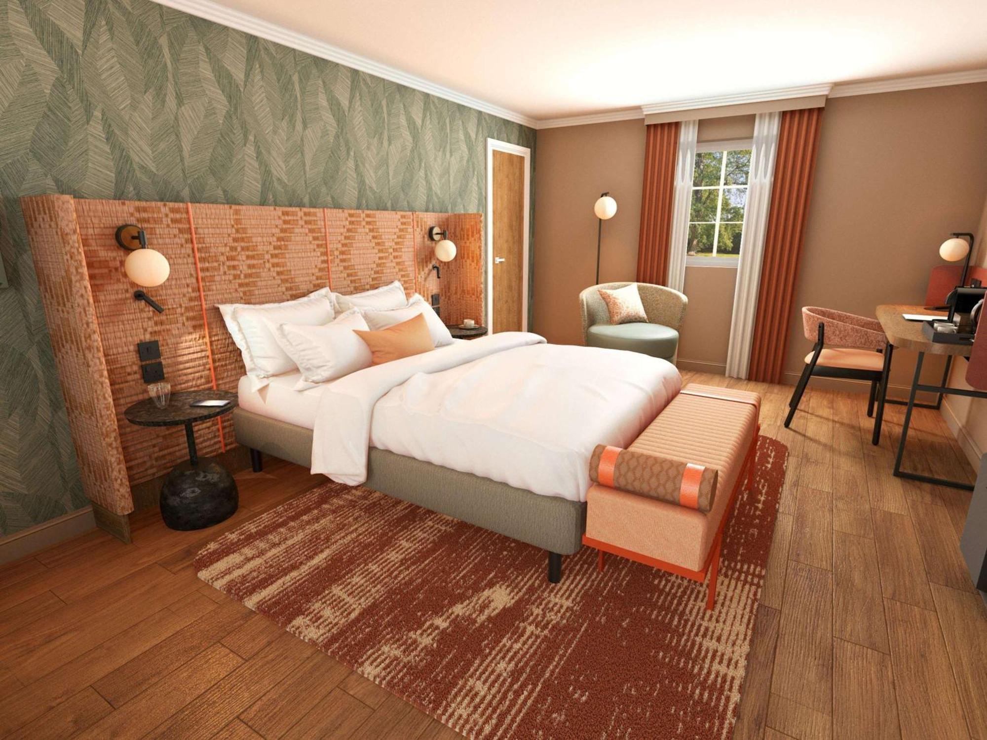 Mercure Thurrock Stifford Hall Hotel 3*