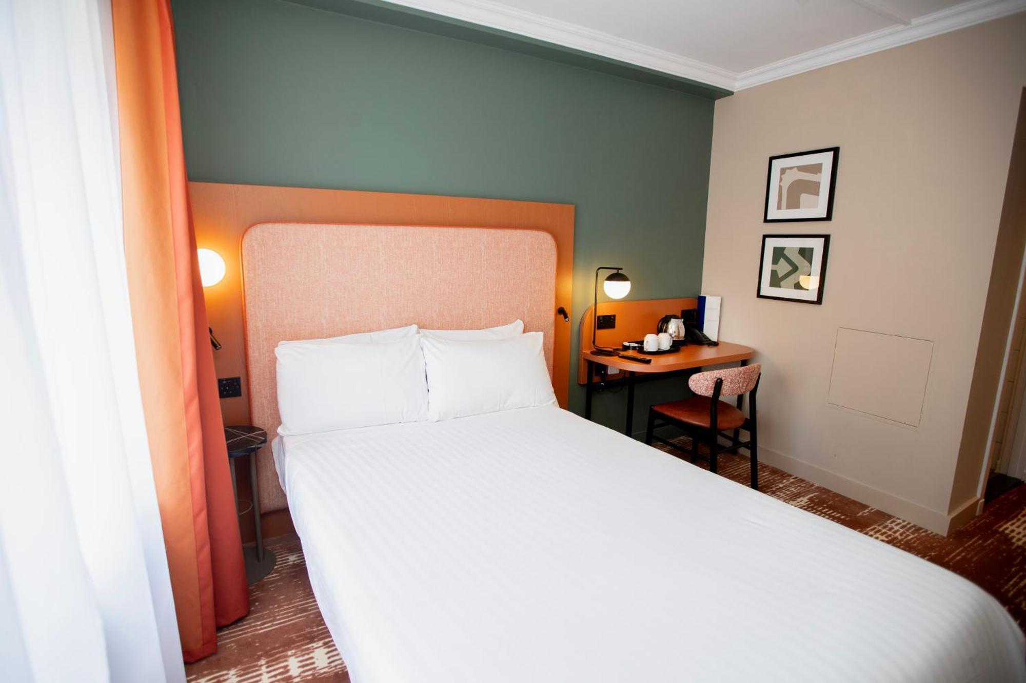 Hotel Mercure Thurrock Stifford Hall 3*